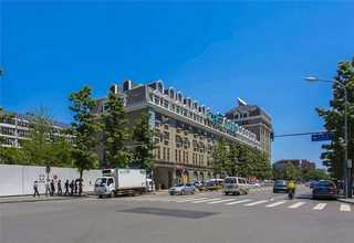 重庆阶梯教室桌椅批发